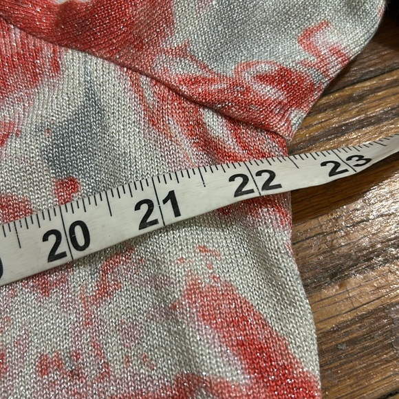 ST JOHN pink and silver rose print button down cardigan wool lurex Women’s XL - Picture 13 of 14